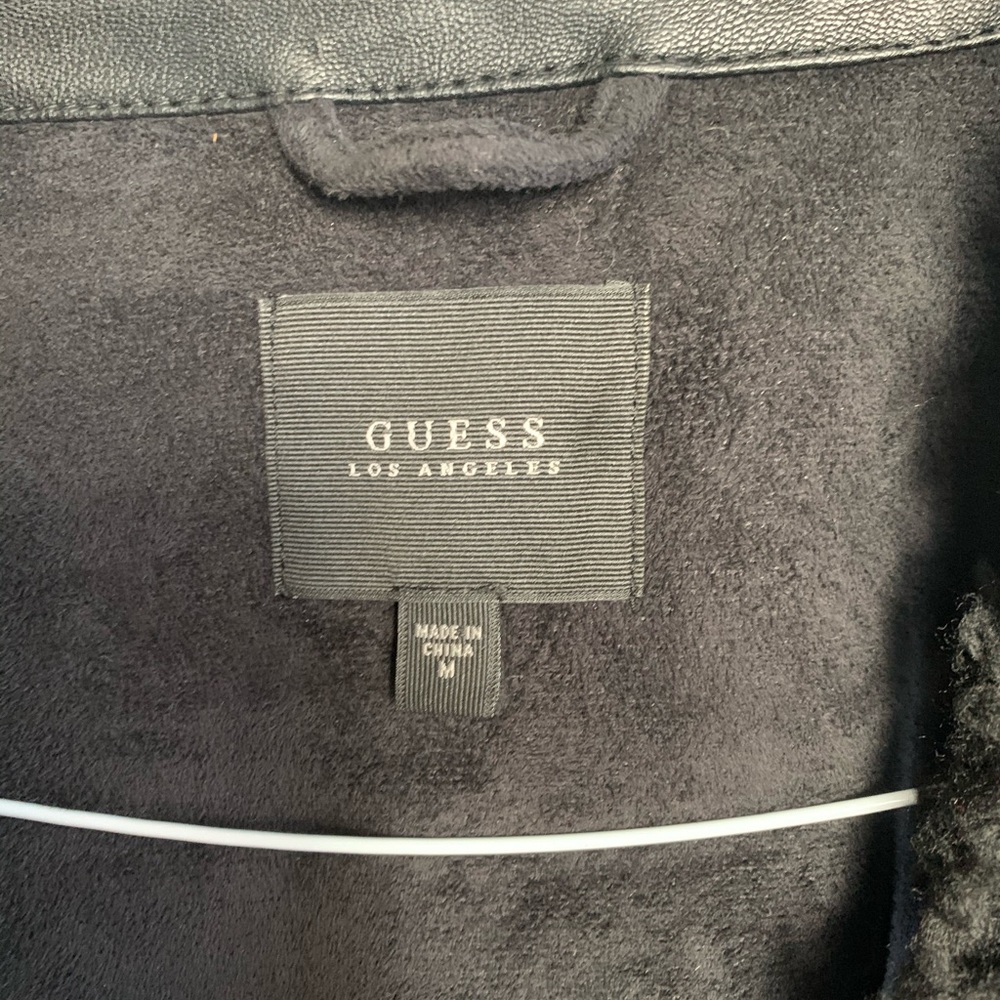Vest - Picture 2 of 3